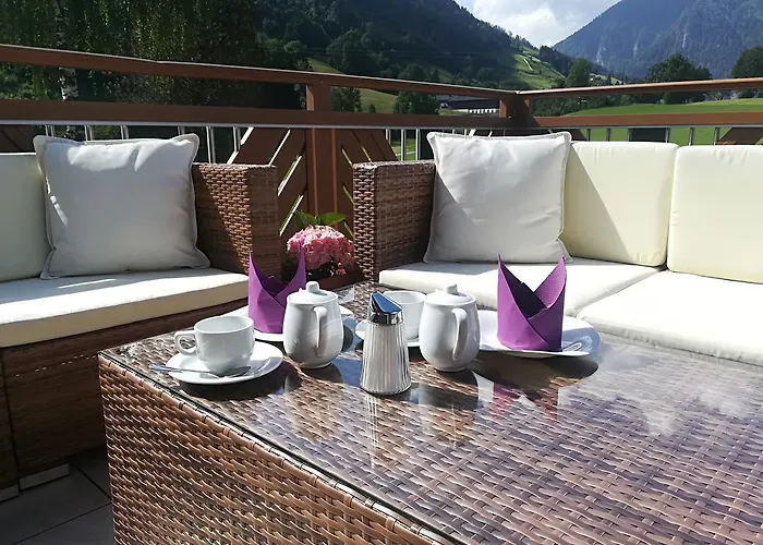 Der Alpenblick 3*
